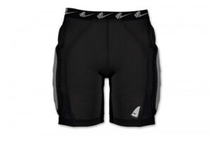 Short Con Protezioni Rigide Nero Pi06281