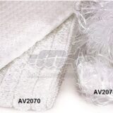 PEZZA COMPRESSA DI TESSUTO ESPANSO BIANCO